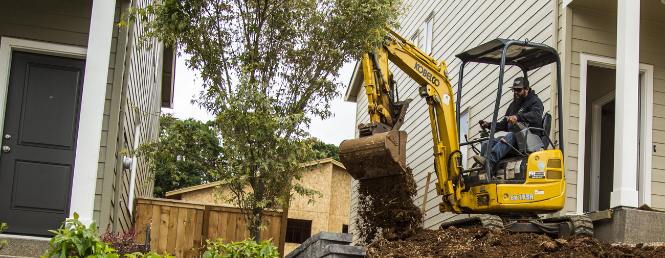 Top 13 Mini Excavator Brands That Reign Supreme (2023) Soocial